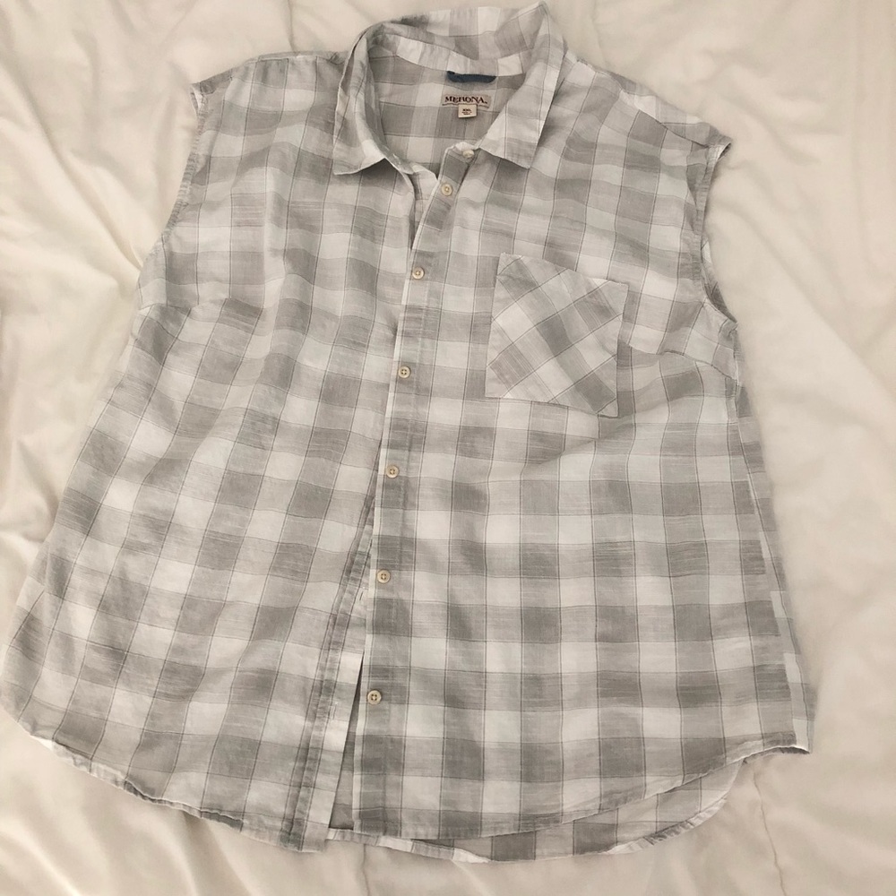 Merona Sleeveless Button Down